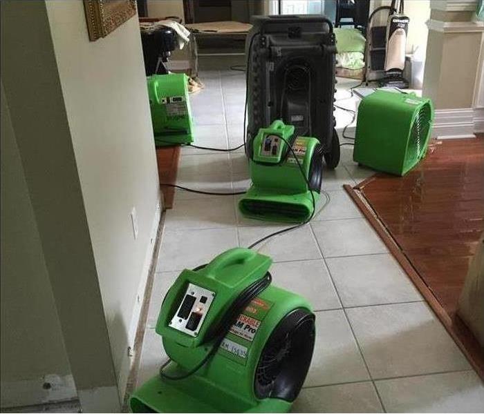 SERVPRO Drying equipment in action