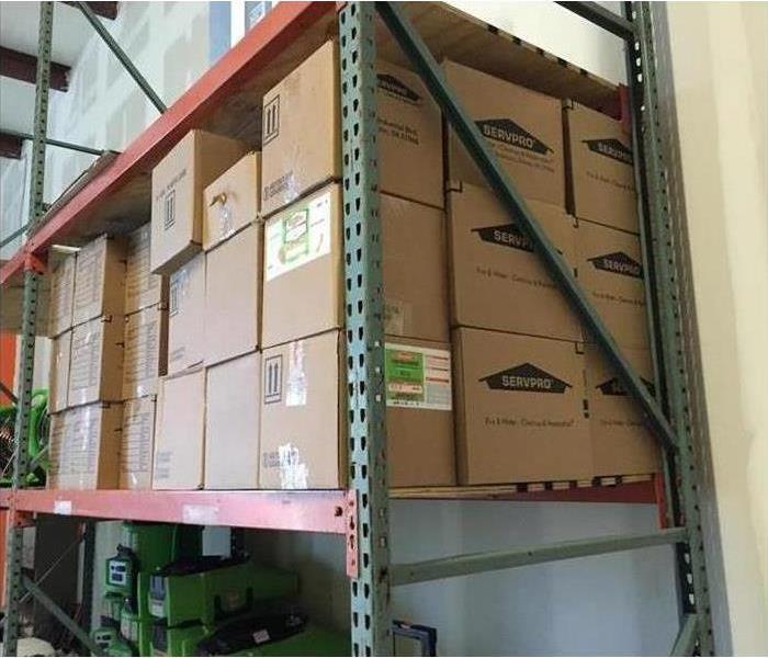 SERVPRO warehouse storing contents